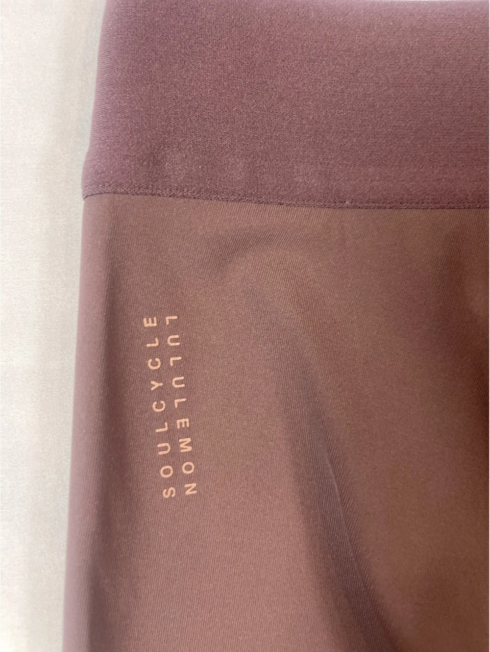 Lululemon High waisted Breathable Leggings Size 4